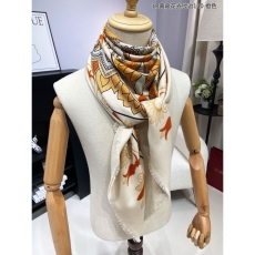 Loro Piana Scarf